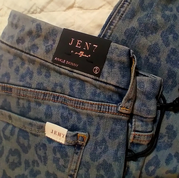 NWT 7 for All Mankind Jen7 Skinny Ankle Enhance Me Leopard Jean 2 - Picture 5 of 8